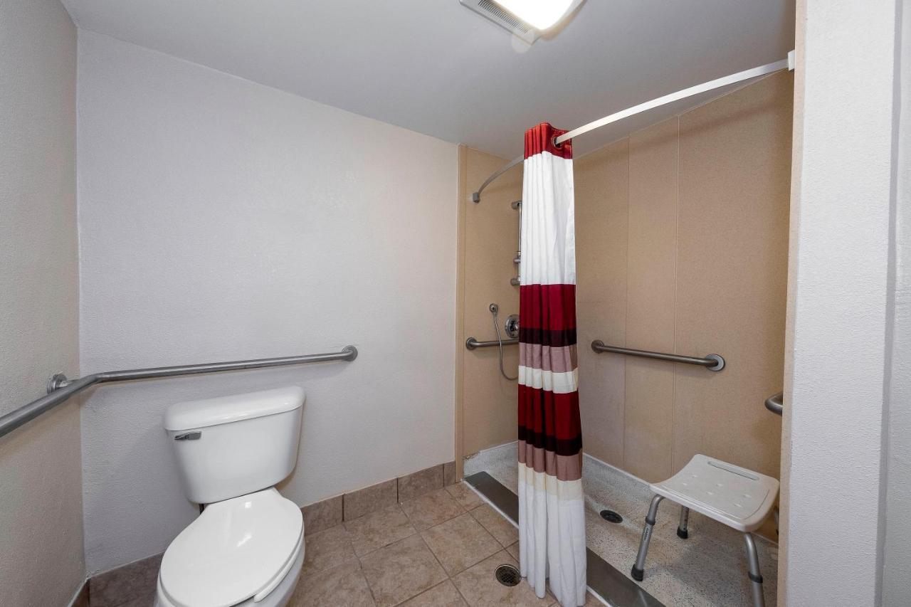 Red Roof Inn Bordentown - Mcguire Afb Екстериор снимка