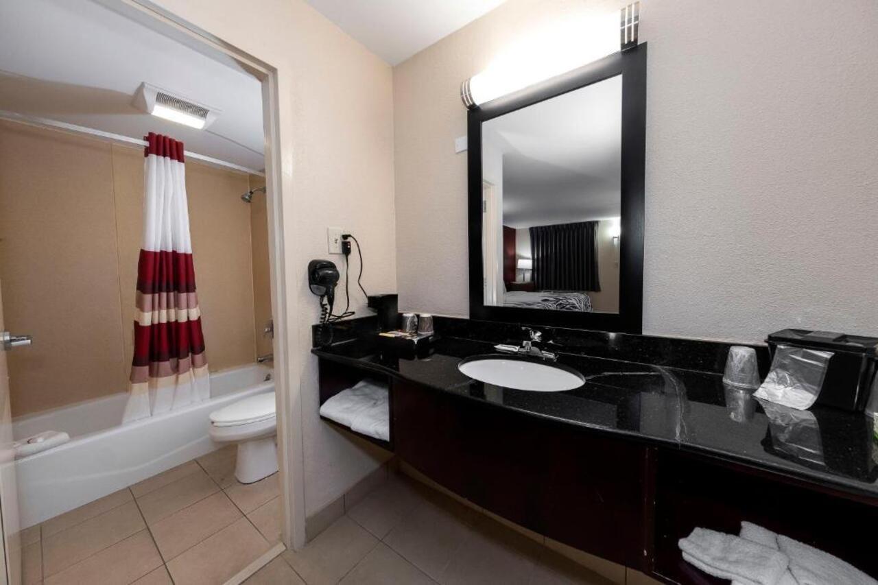 Red Roof Inn Bordentown - Mcguire Afb Екстериор снимка