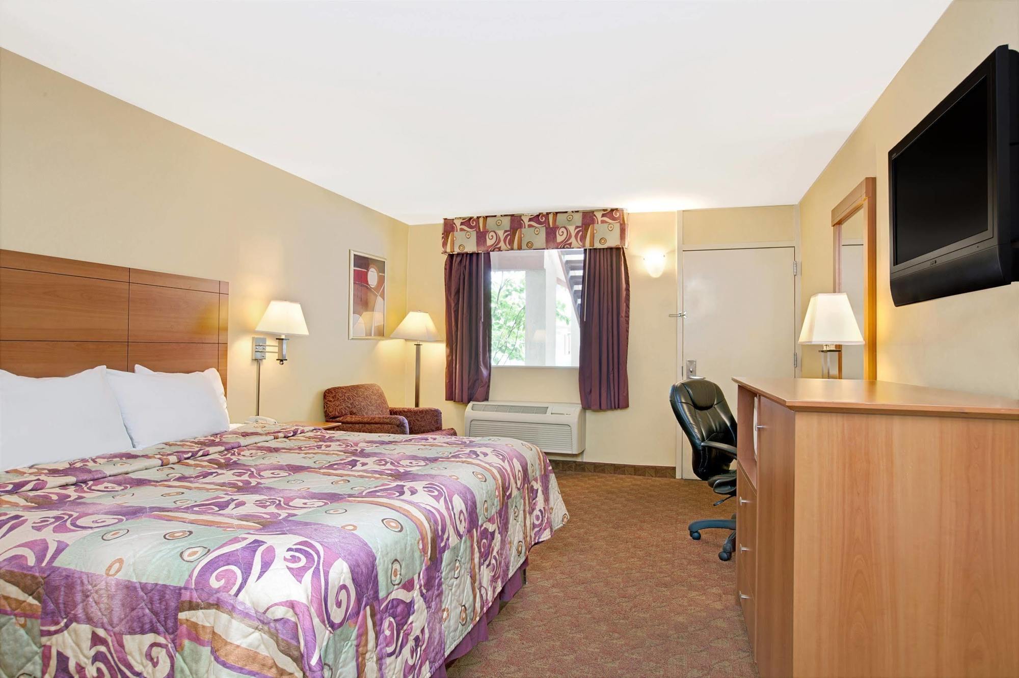 Red Roof Inn Bordentown - Mcguire Afb Екстериор снимка